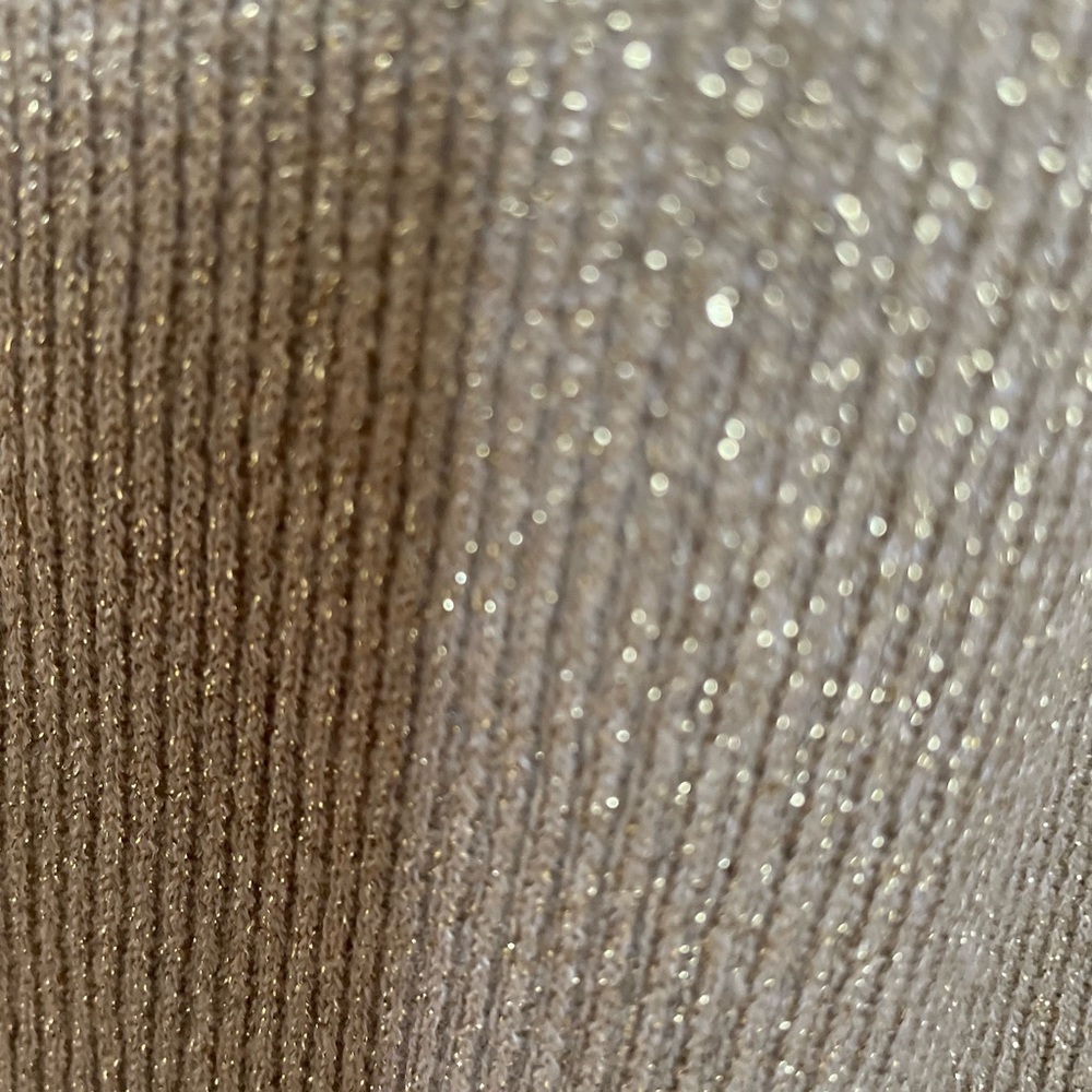 Koret Woman gold w/glitter short sleeve size 2x
